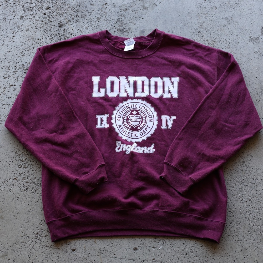 London England Athletic Dept Crewneck Sweatshirt Men's Size Large Maroon Gildan